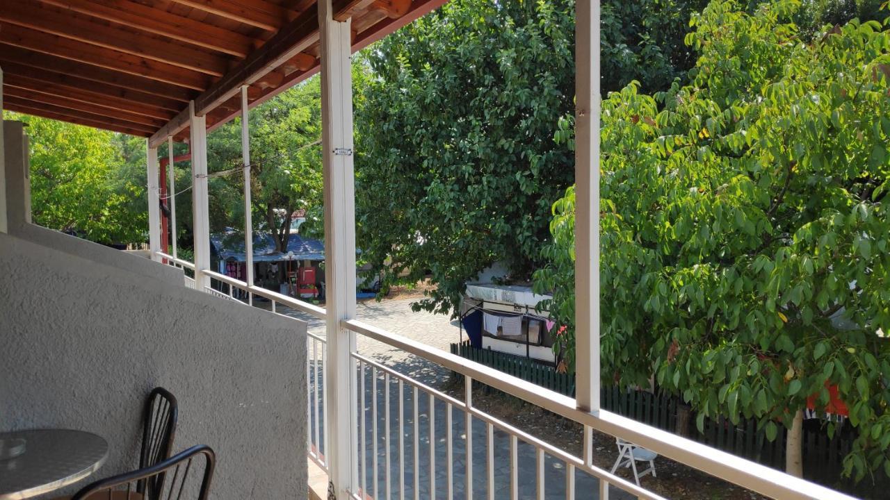 Camping Mitikas And Bungalows Plaka Litochorou Buitenkant foto
